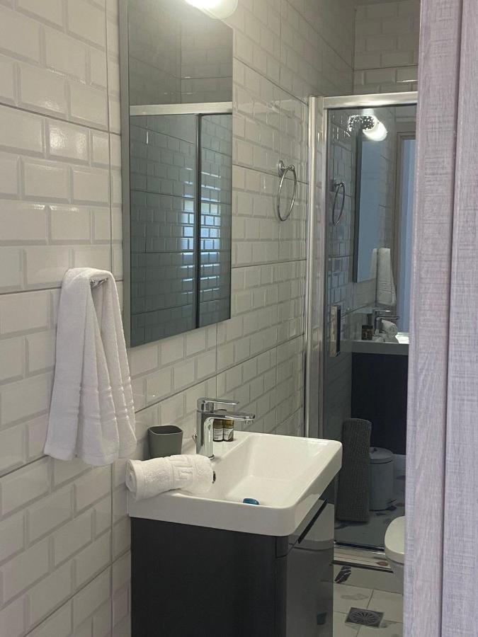 Paola's Near Athens Airport Apartment Spata (East Attica)